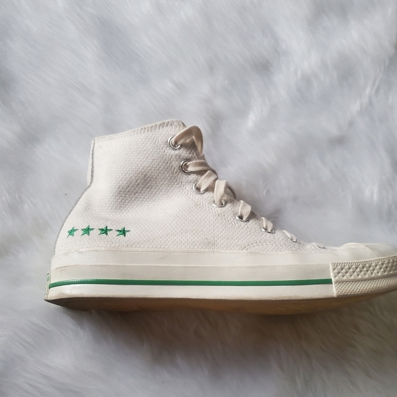 Converse Chuck Taylor High Tops, Mens Size 7.5, Womans Size 9.5 - Picture 7 of 9